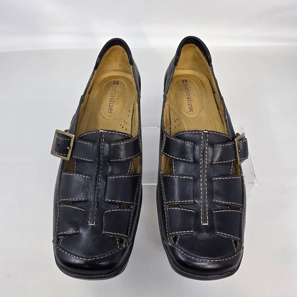Naturalizer Dangle Loafers Women 6M Black Leather Caged Fisherman Flats Buckle